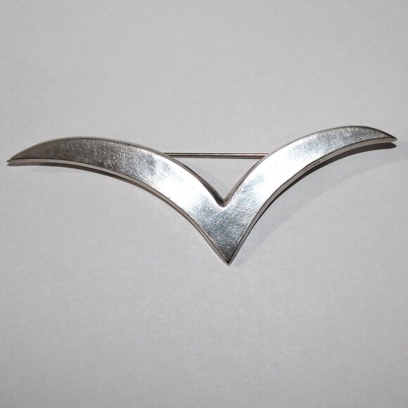 Taxco Jewelry - Vintage Taxco Mexico Sterling Silver Stylized Seagull Chevron Brooch 16 Grams